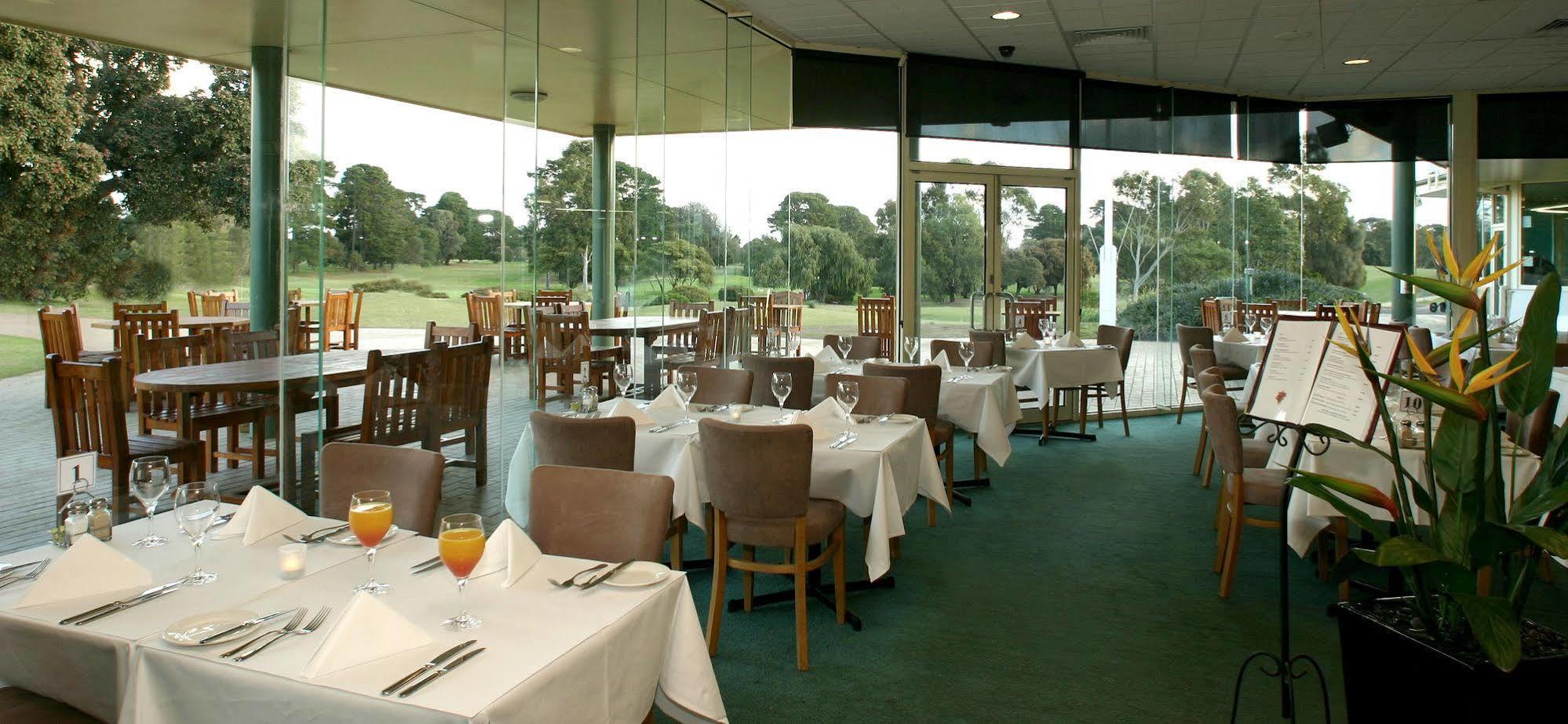 Fairways Resort Rosebud Kültér fotó
